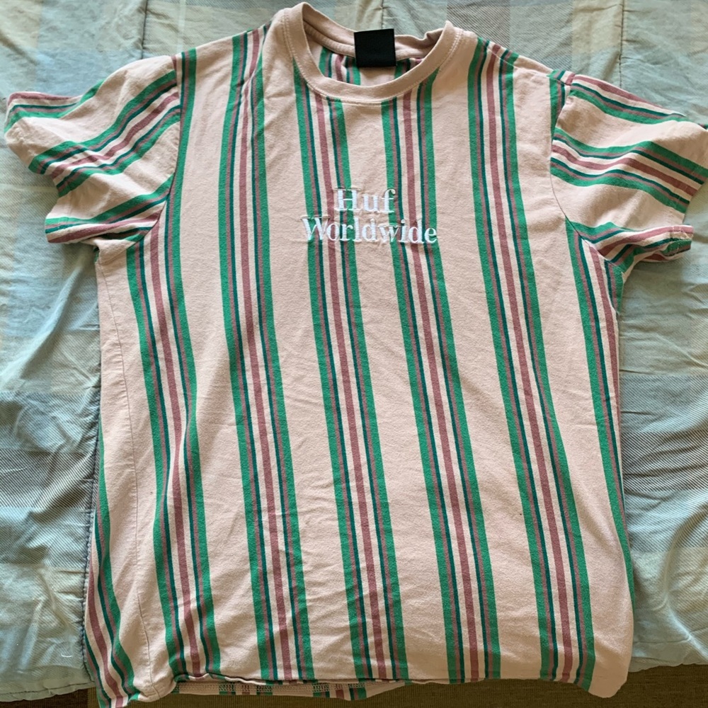HUF worldwide t-shirt